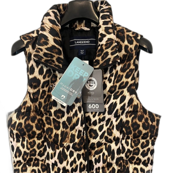 Lands End Down Puffer Vest in Leopard Print NWT - Size S - Minor Flaw - Picture 1 of 8